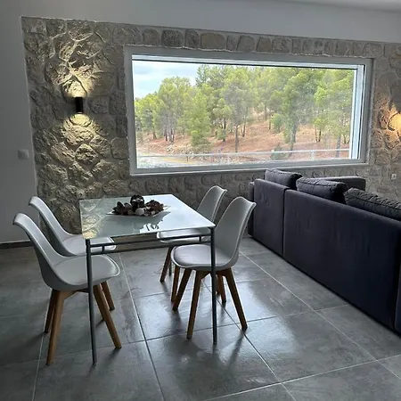 Apartment Serenity - Brand New In Village *